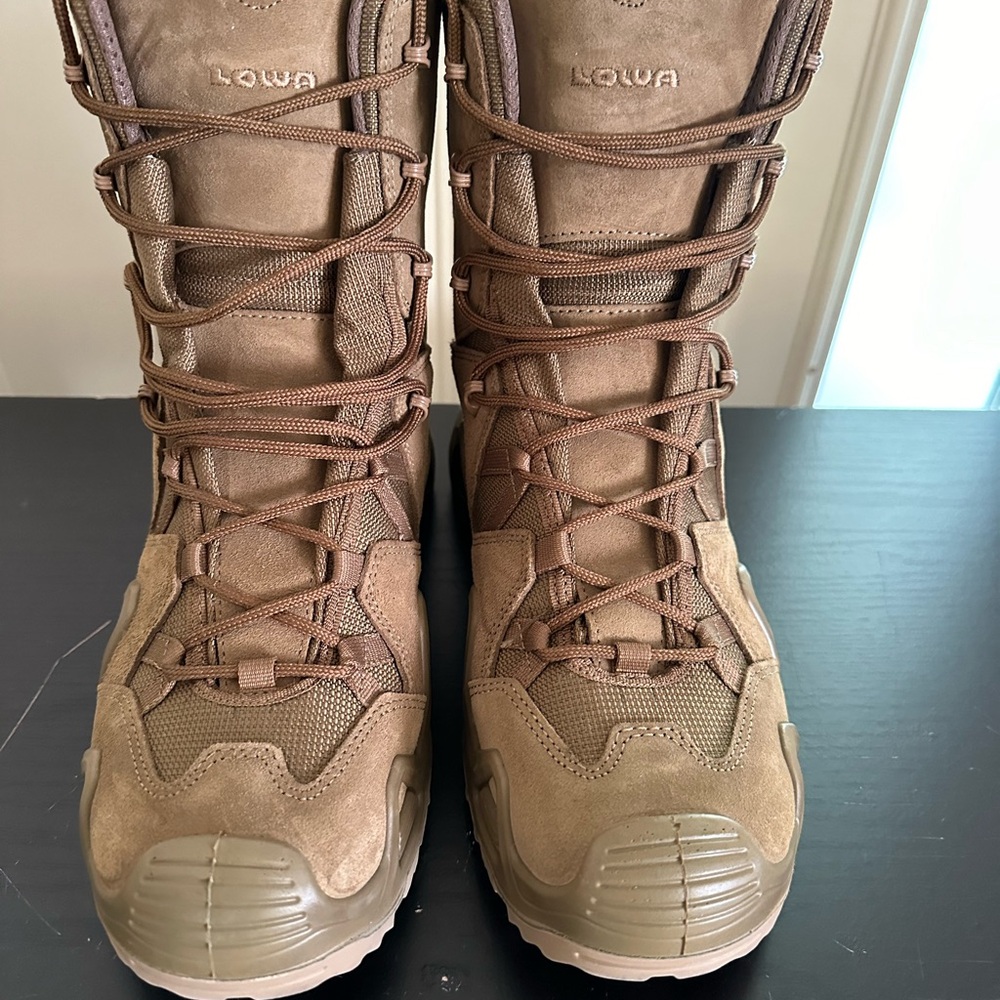 Lowa Zephyr combat boots